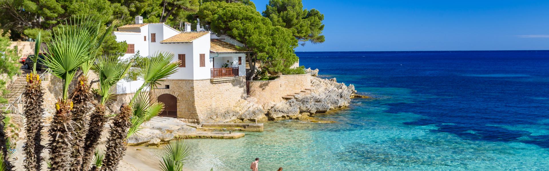 Holiday Homes in Majorca - HomeToGo